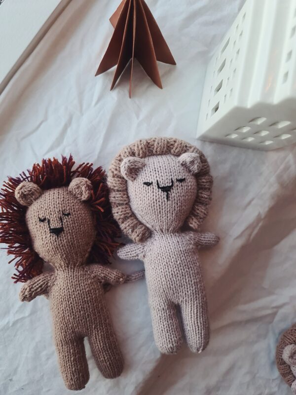 knitting pattern, english, toy, nordic