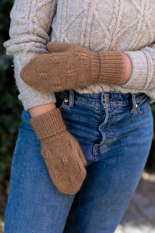 knitting pattern, women, mittens, Nordic